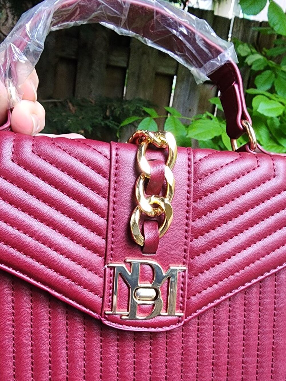 *NWT* Badgley Mischka Burgandy Purse - crossbody or top handle - Picture 2 of 16